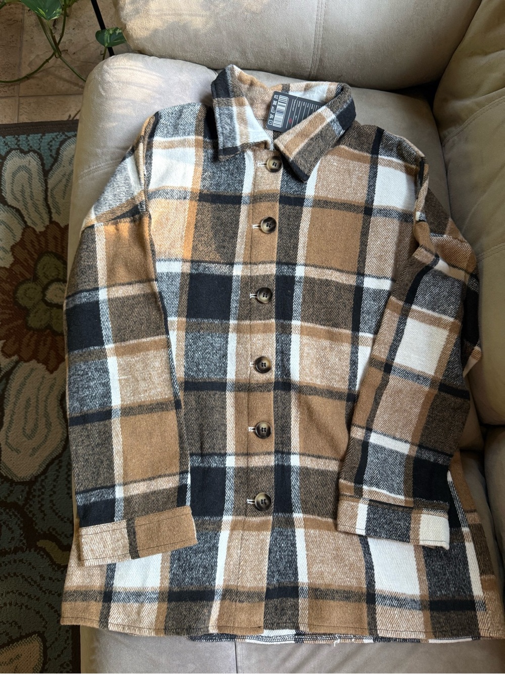 Plaid Button-Up Shacket in Camel, Black & Cream medium NWT